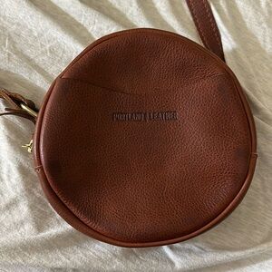 New without tag Portland Leather bag, 18cm diameter